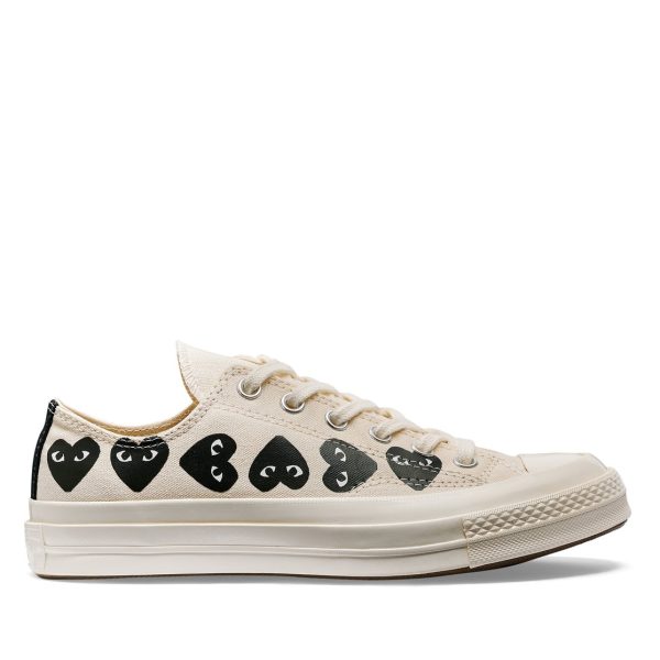 Multi Black Heart Chuck Taylor All Star '70 Low Beige Sneakers
