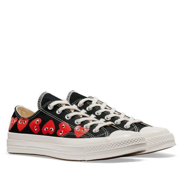 Multi Red Heart Chuck Taylor All Star '70 Low Black Sneakers