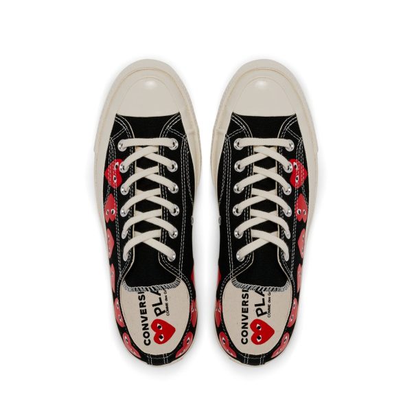 Multi Red Heart Chuck Taylor All Star '70 Low Black Sneakers