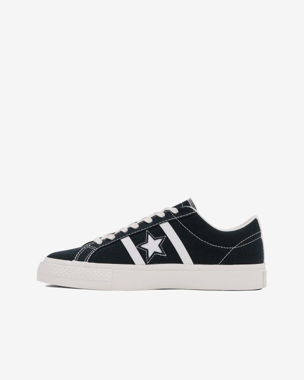Star One Academy Pro Black