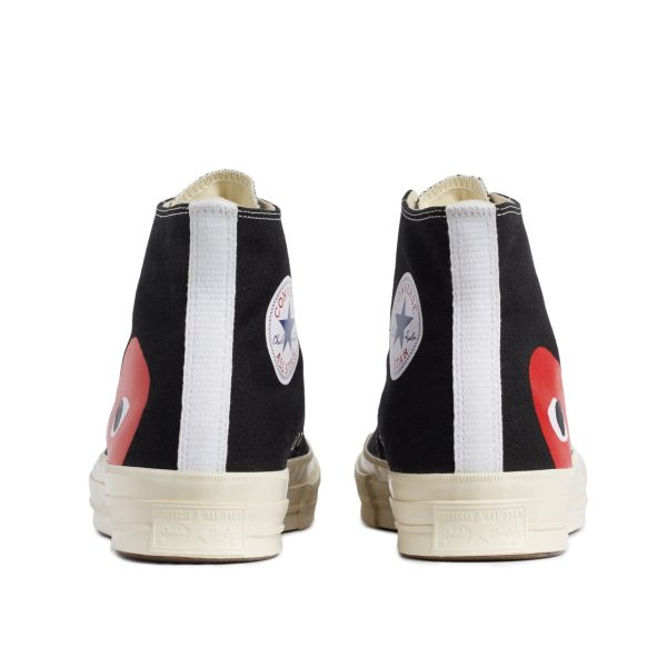 Red Heart Chuck Taylor All Star ’70 High Black Sneakers