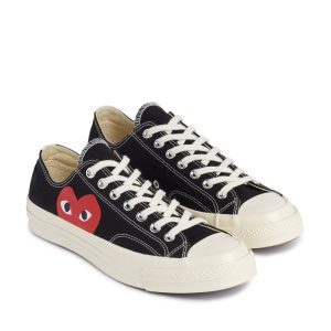 Red Heart Chuck Taylor All Star ’70 Low Black Sneakers