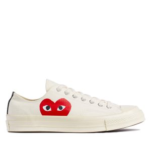 Red Heart Chuck Taylor All Star ’70 Low White Sneakers