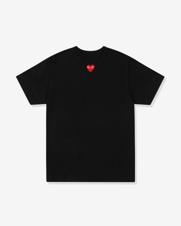 Unisex Reverse Red Heart Black T-Shirt